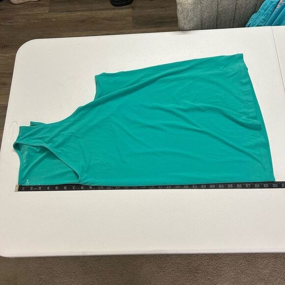 Susan Graver Liquid Knit Green V-Neck Tank Top Plus Size 5X Stretch Sleeveless - Picture 7 of 8